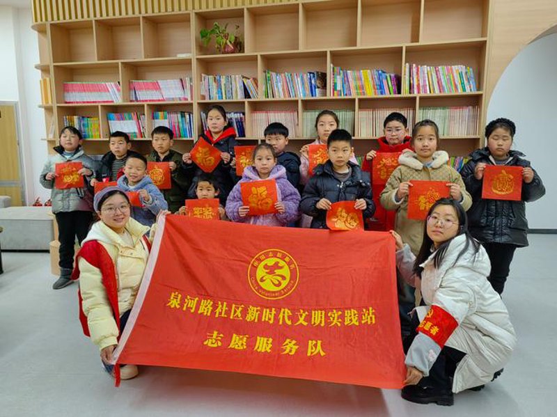 服装业新风向:长丰县服装店创新模式引领潮流